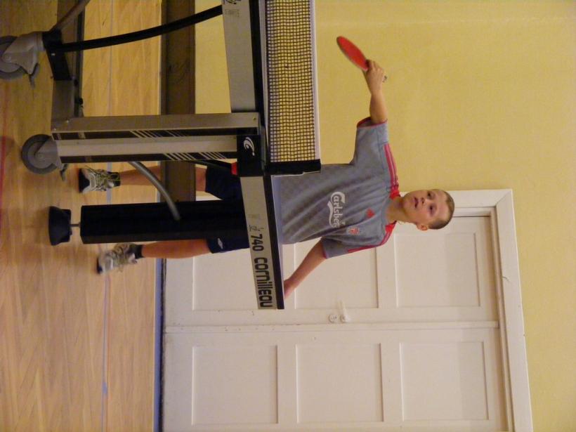 Noc z tenisem stołowym