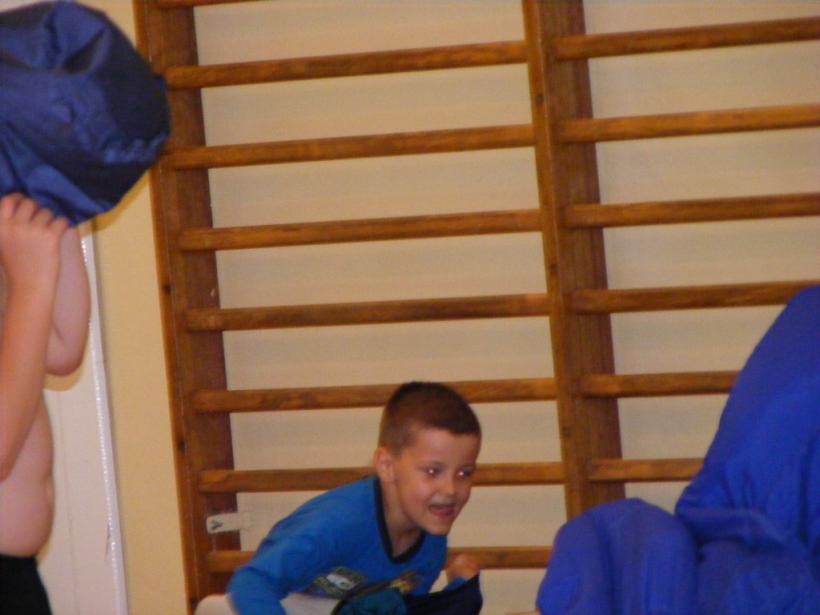 Noc z tenisem stołowym