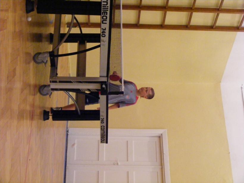 Noc z tenisem stołowym