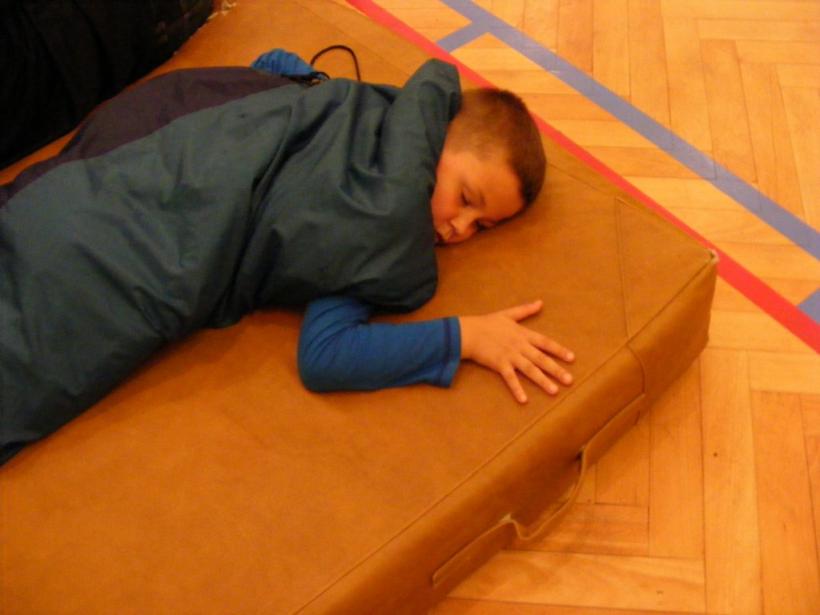 Noc z tenisem stołowym